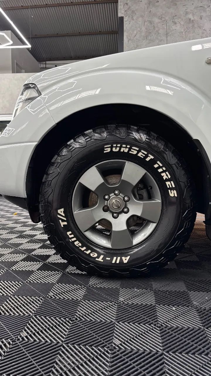 Nissan Frontier SE Attack CD 4X2 2.5 TB Diesel 2012 - Foto 4