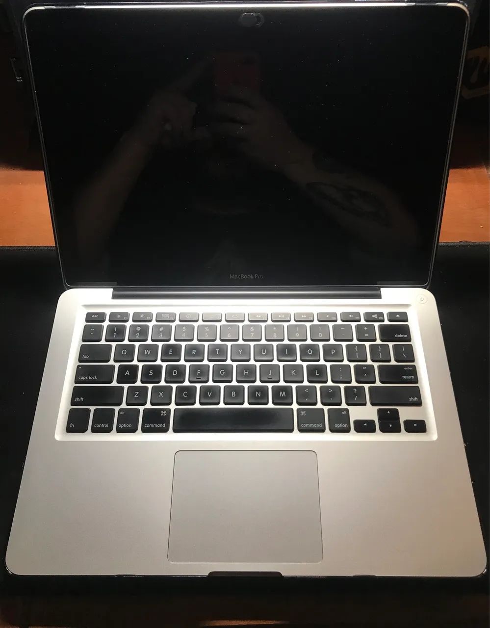 MACBOOK PRO