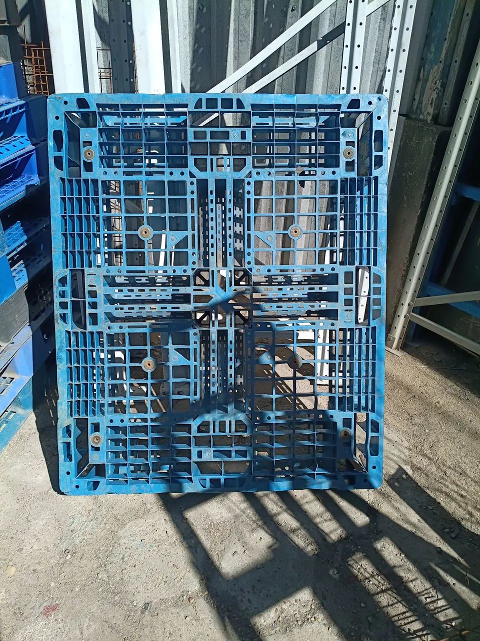 Paletes de plástico/variados  - Foto 2