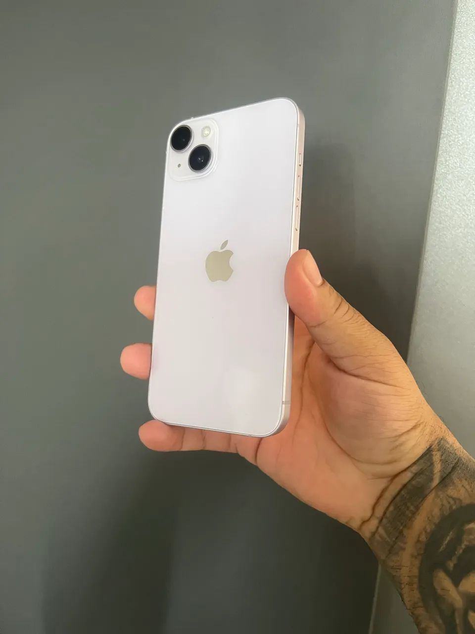 iPhone 14 Plus 128gb ? impecável estado de novo?