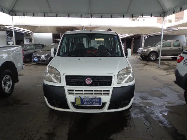 Fiat Doblo ESSENCE 1.8 16V FLEX 2017