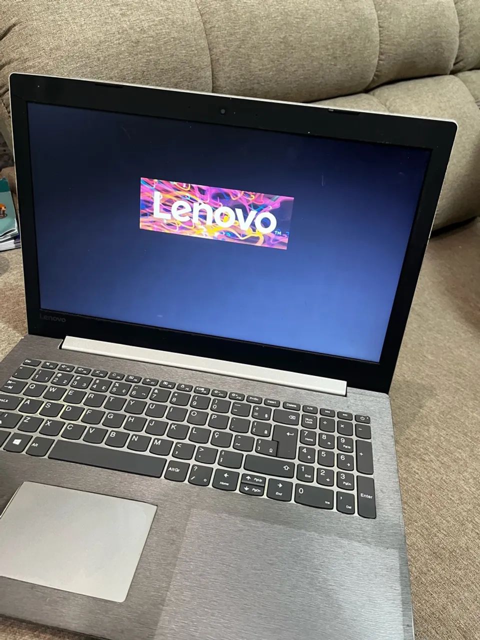 Vendo notebook Lenovo 