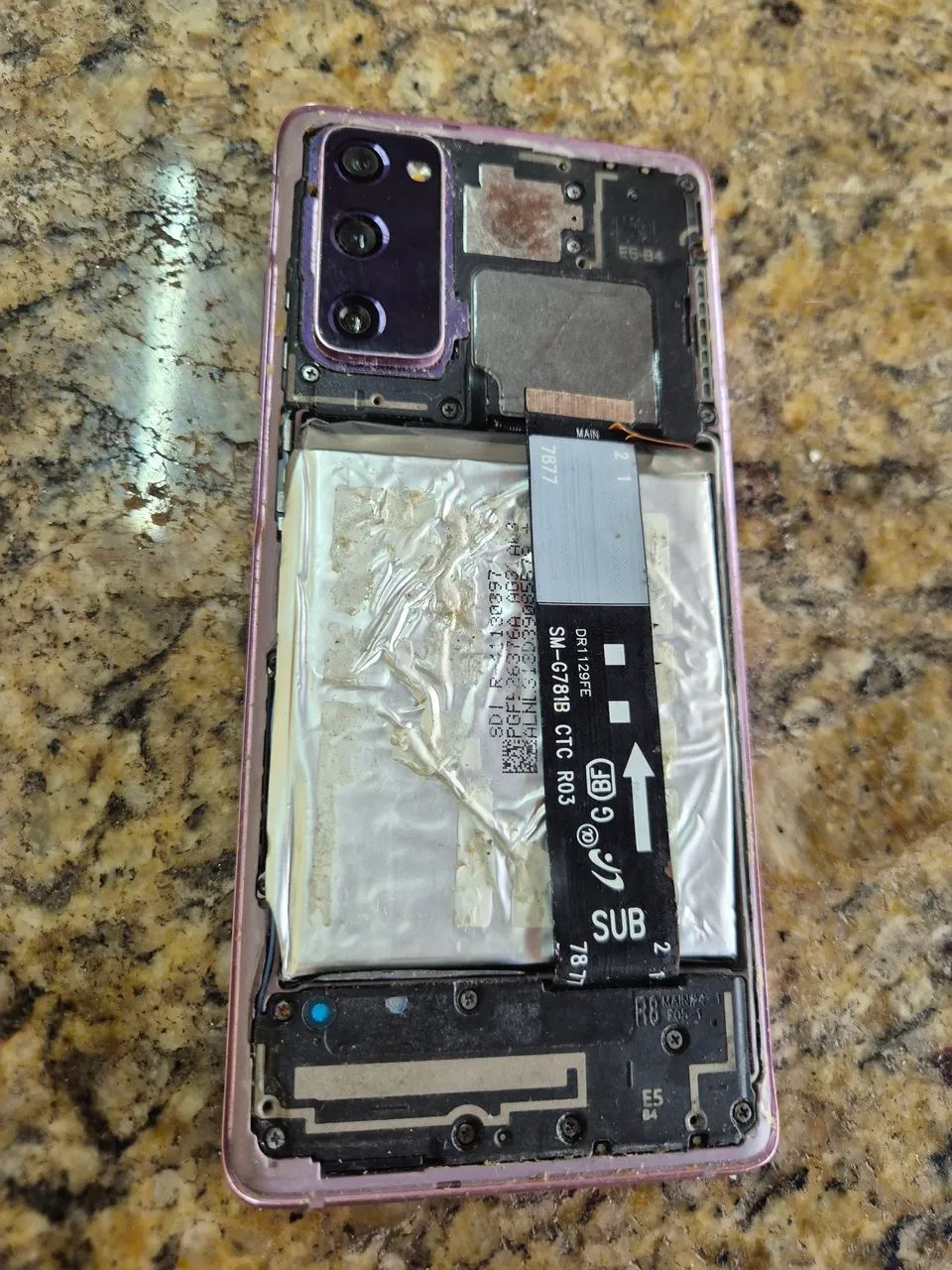 S20 fe para aproveitar peças - Foto 2