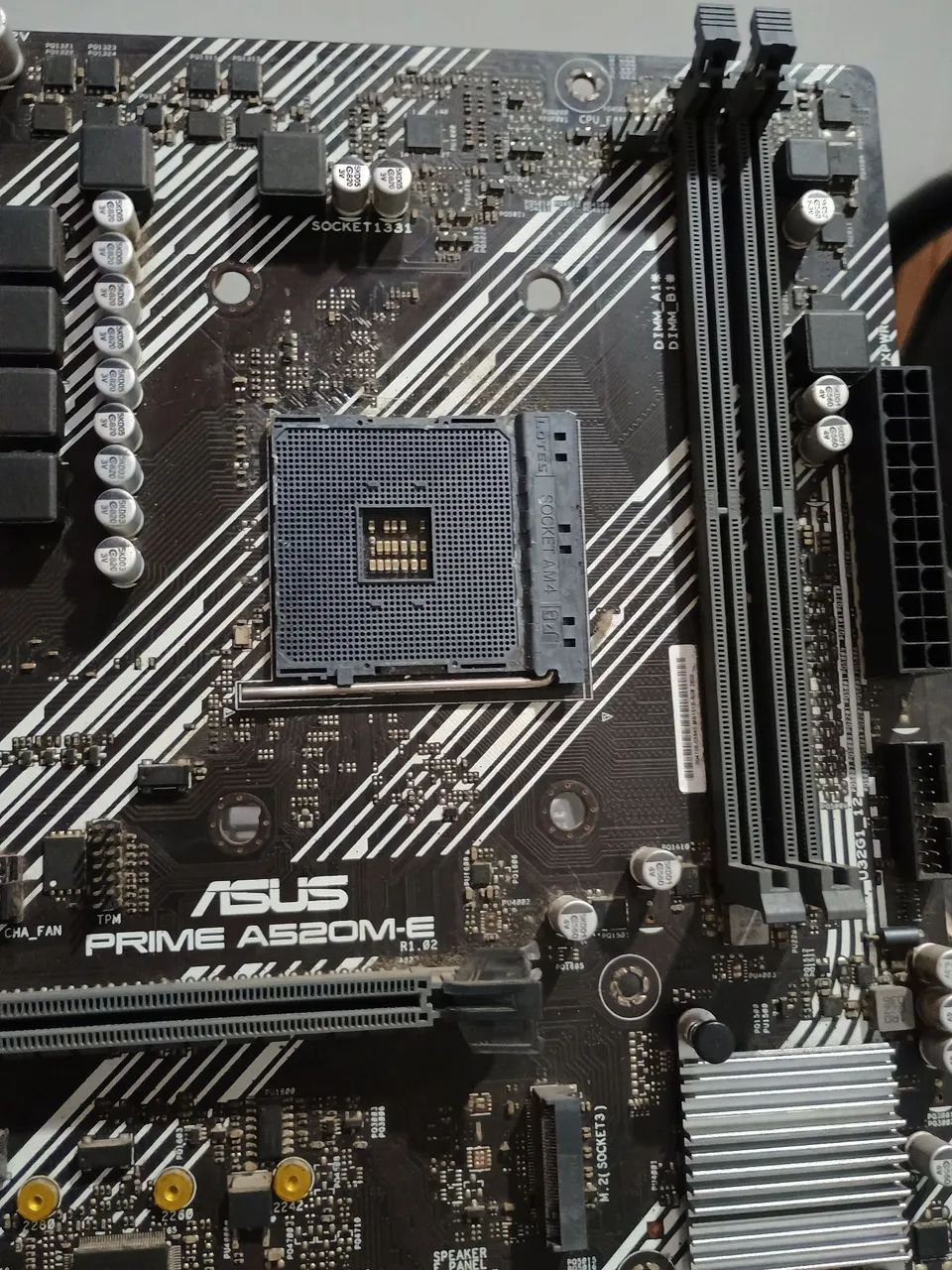 Placa Mae Asus PRIME A520M-E - Com defeito  - Foto 3