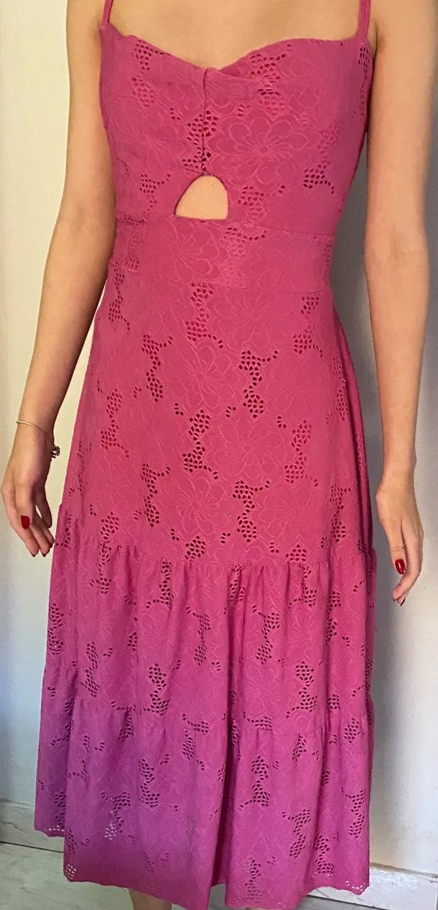 Vestido rosa de renda - Foto 3