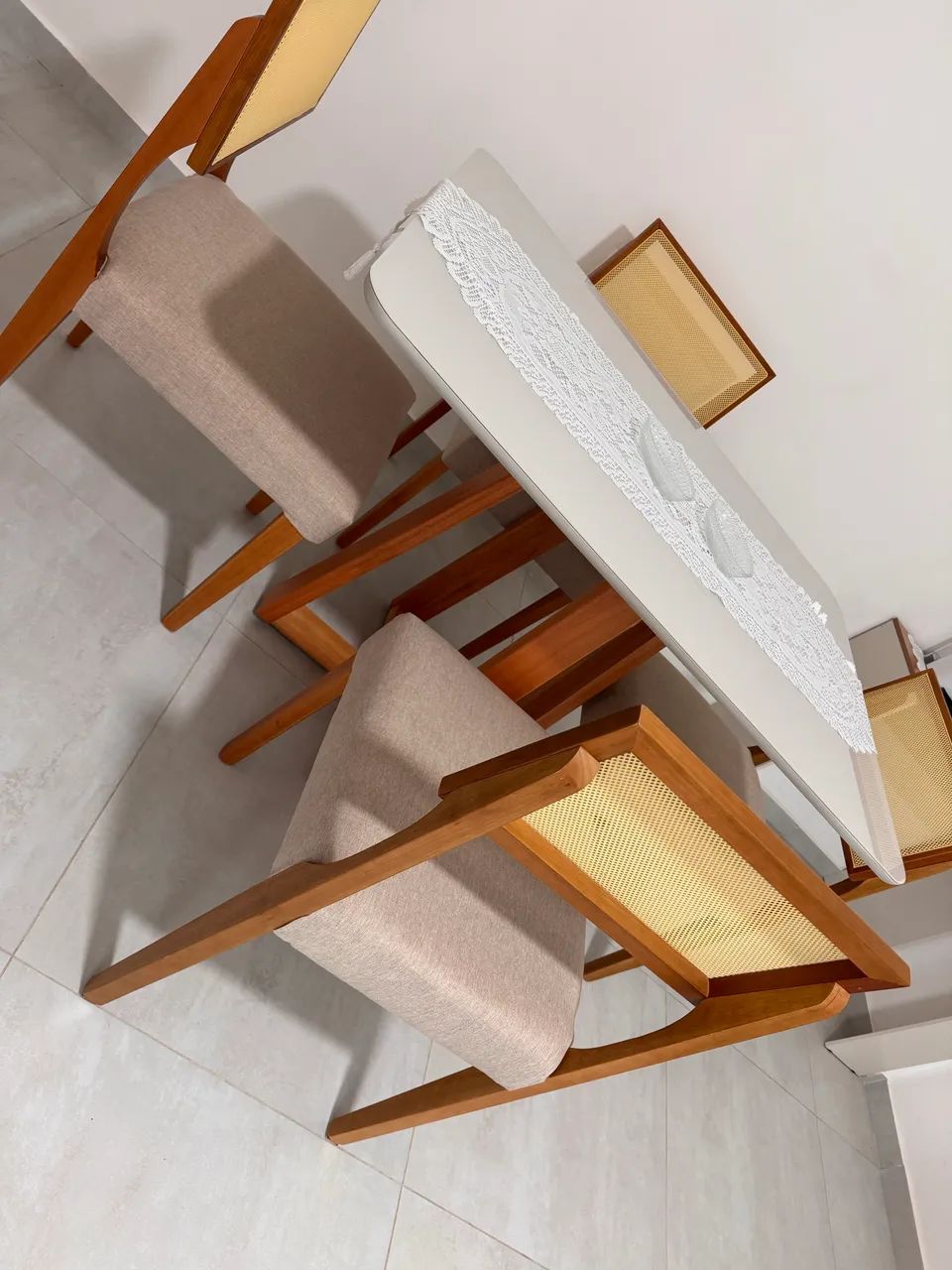 Mesa de Jantar com 4 Cadeiras - Foto 5