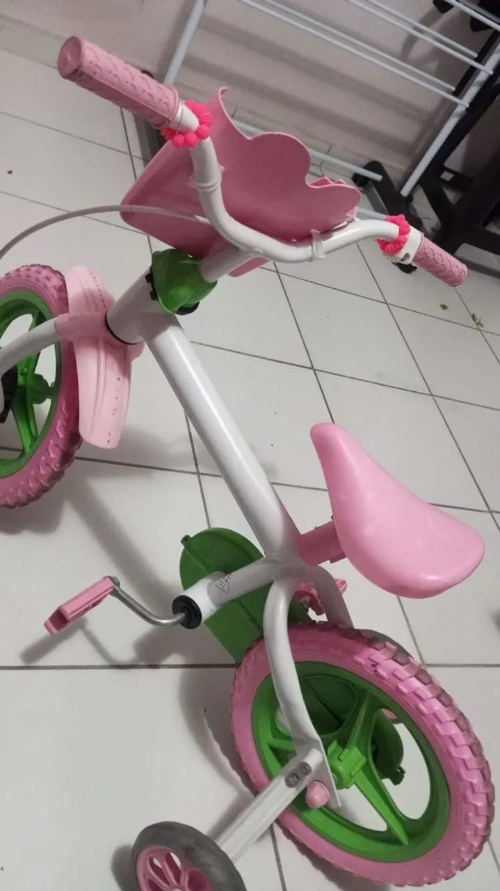 Bicicleta menina 