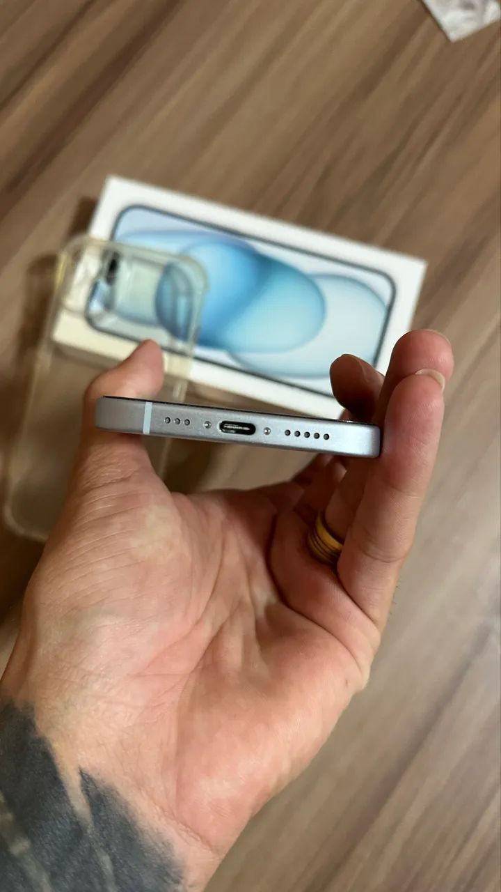 iPhone 15 blue - Foto 3
