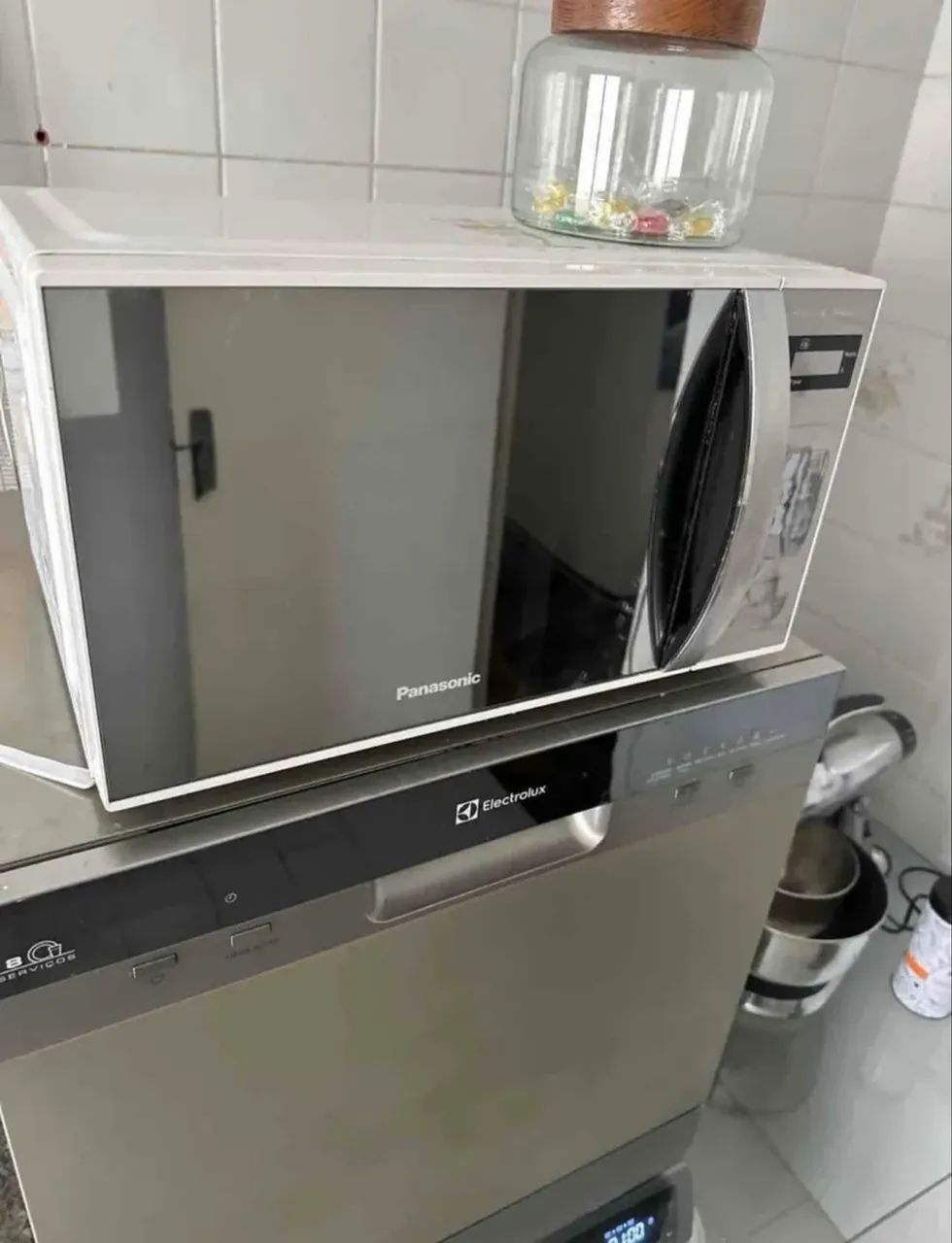 Microondas Panasonic Espelhado 21L 220v - Foto 2