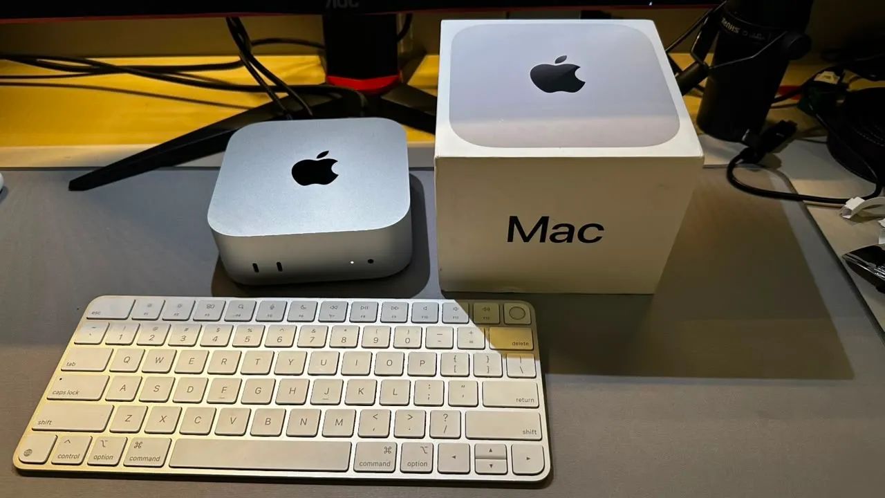 Mac mini M4 16GB 256GB + Magic Keyboard Touch ID
