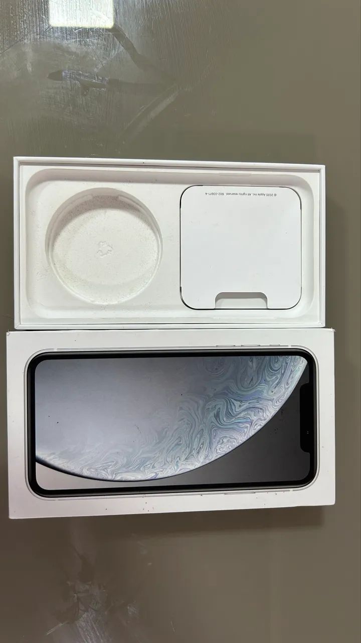 iPhone XR 