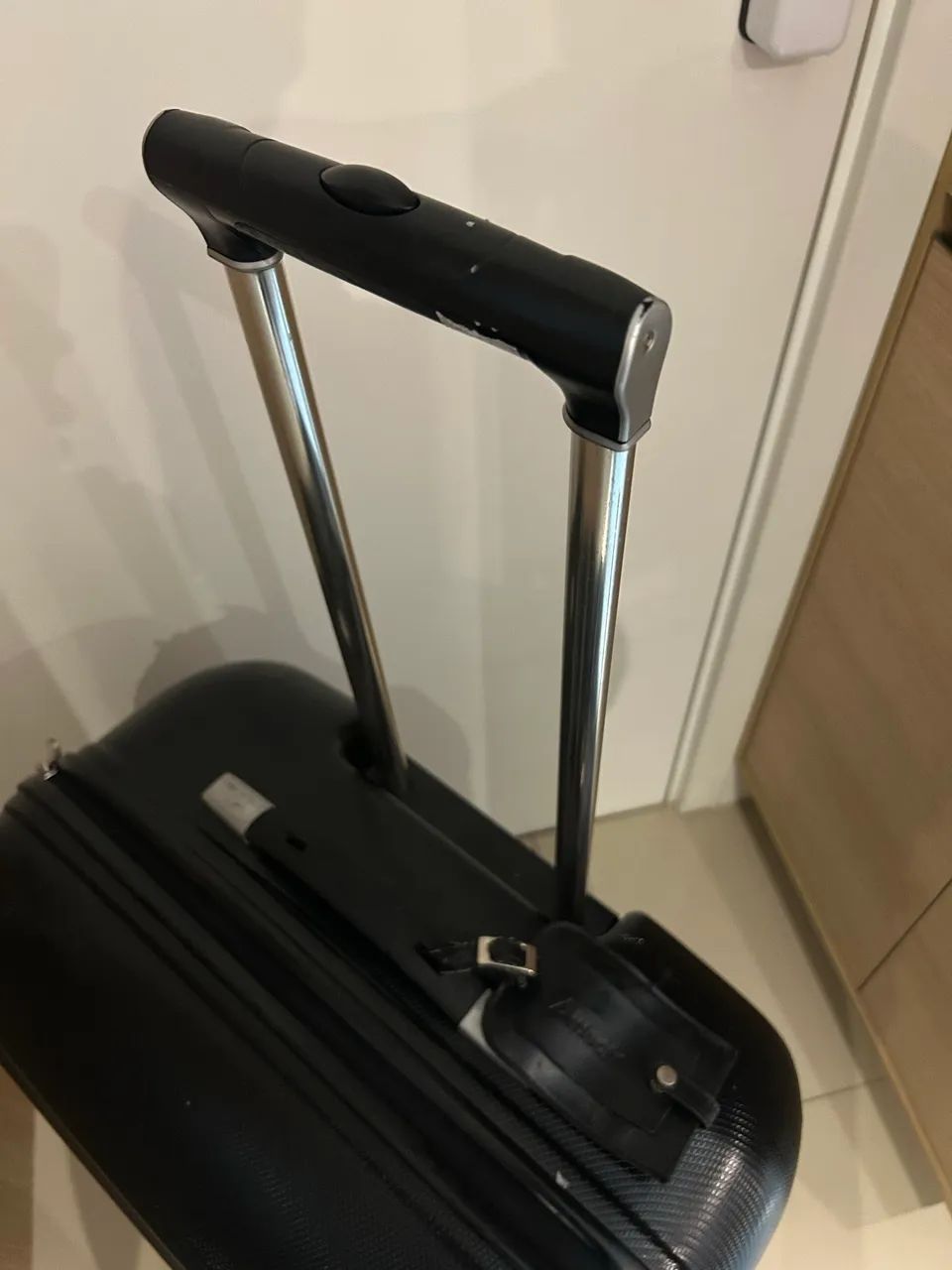 Mala de viagem tamanho M - 23 kg  - Foto 4