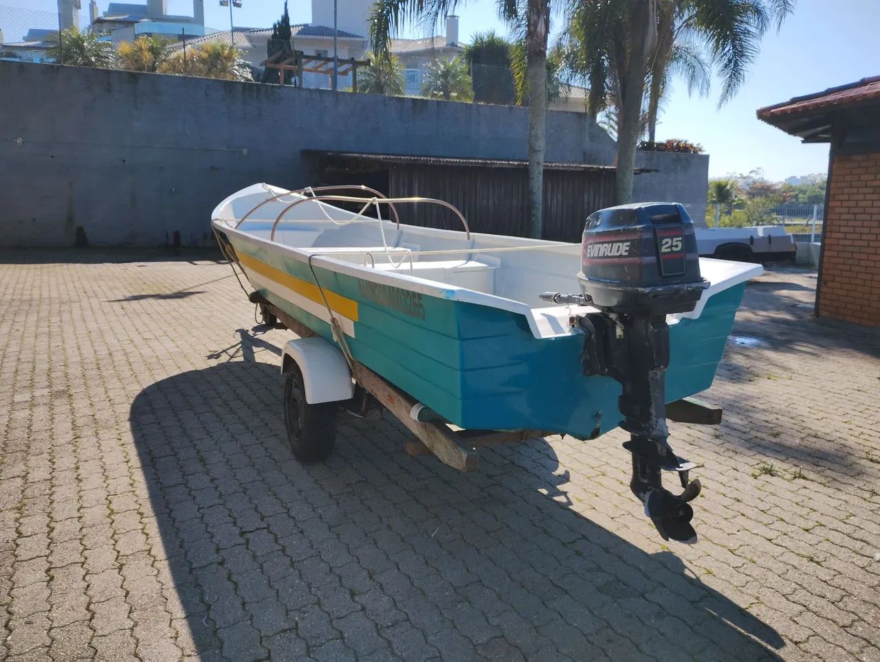 Barco quitado para a venda. Pronto para navegar - Foto 2