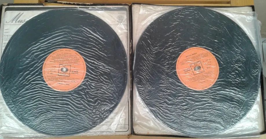 Box Discos Vinil Lp Mesbla Apresenta 48 Sucessos Vol. 2 Estandar  - Foto 3