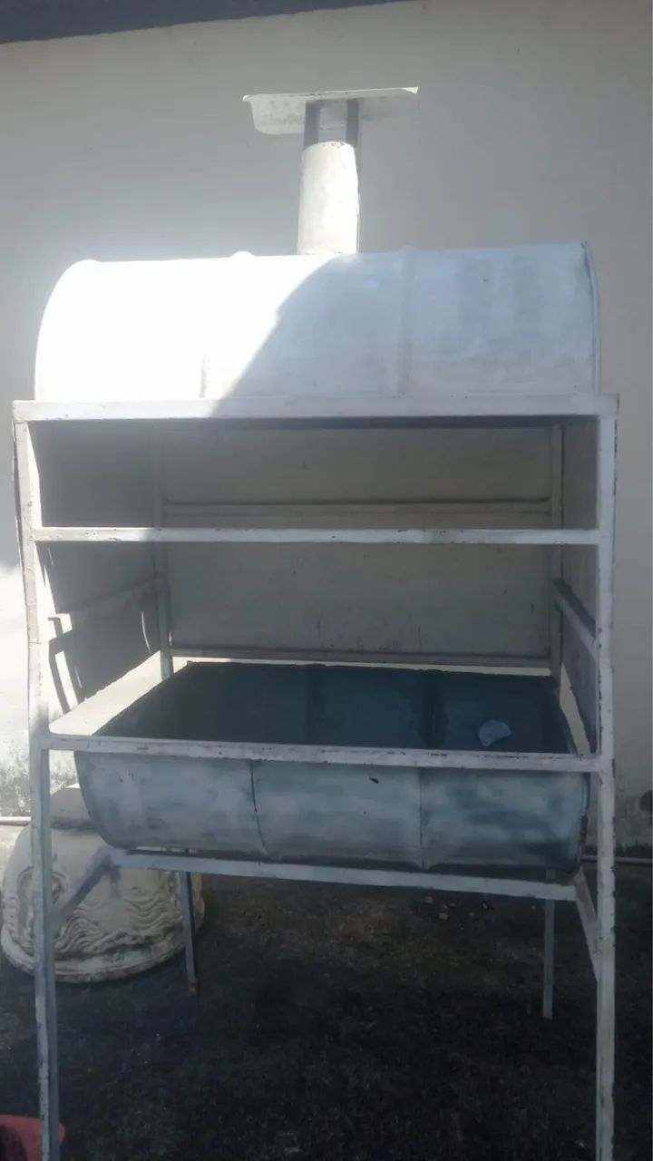 Vendo uma churrasqueira  - Foto 2