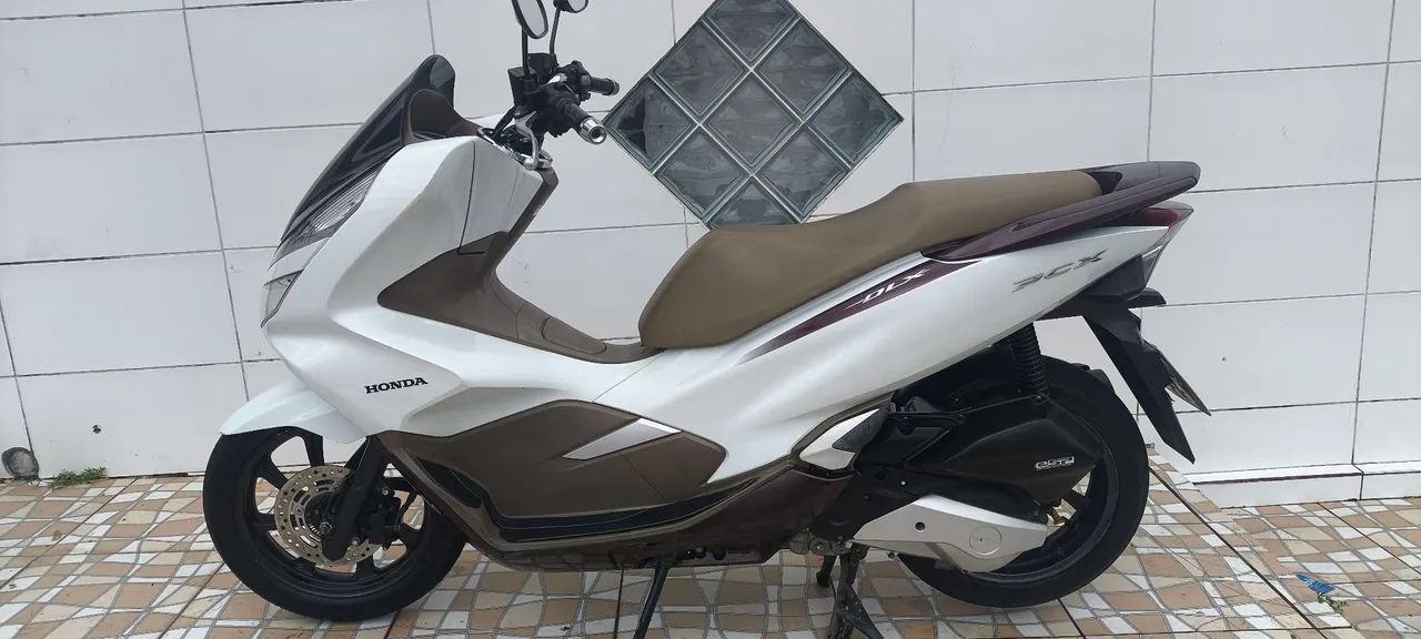 PCX 150 DLX 2020