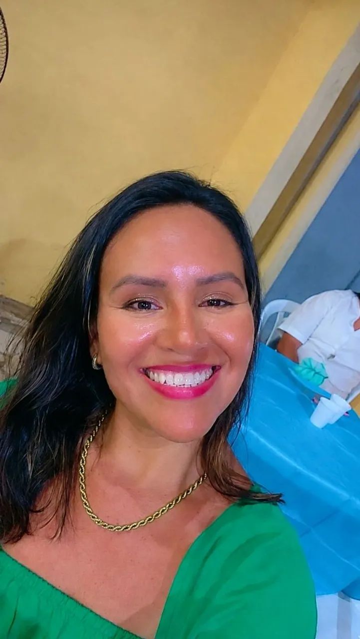 Babá e professora de reforço 