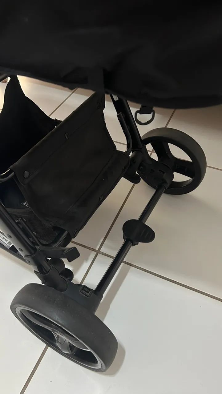 Carrinho de bebê 2 em 1 - bebê conforto e Moisés  - Foto 5