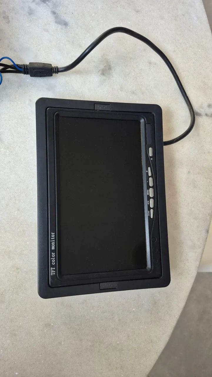 Monitor TFT LCD 7"  12V/24V para Câmera de Ré ou CFTV