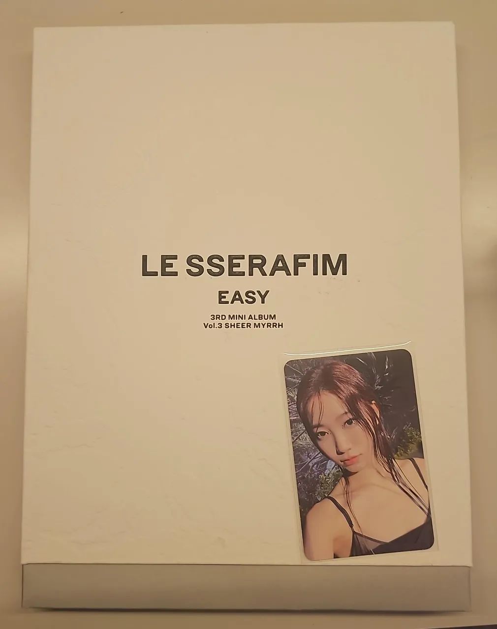 Album lesserafim easy kpop