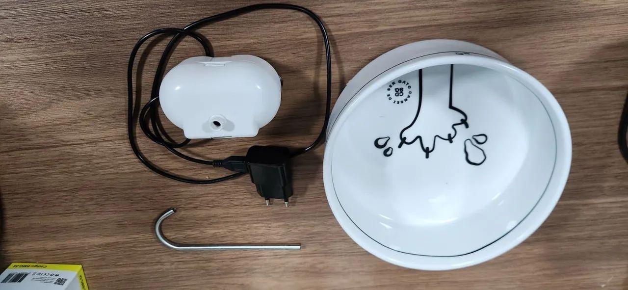 Bebedouro fonte de água para gatos de porcelana - Foto 3