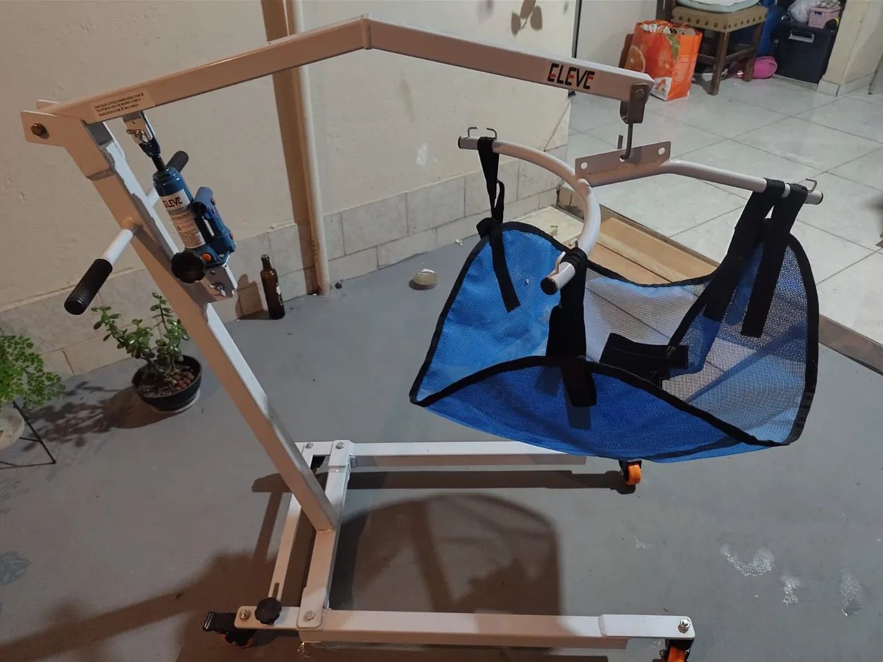 Guincho/elevador de pacientes