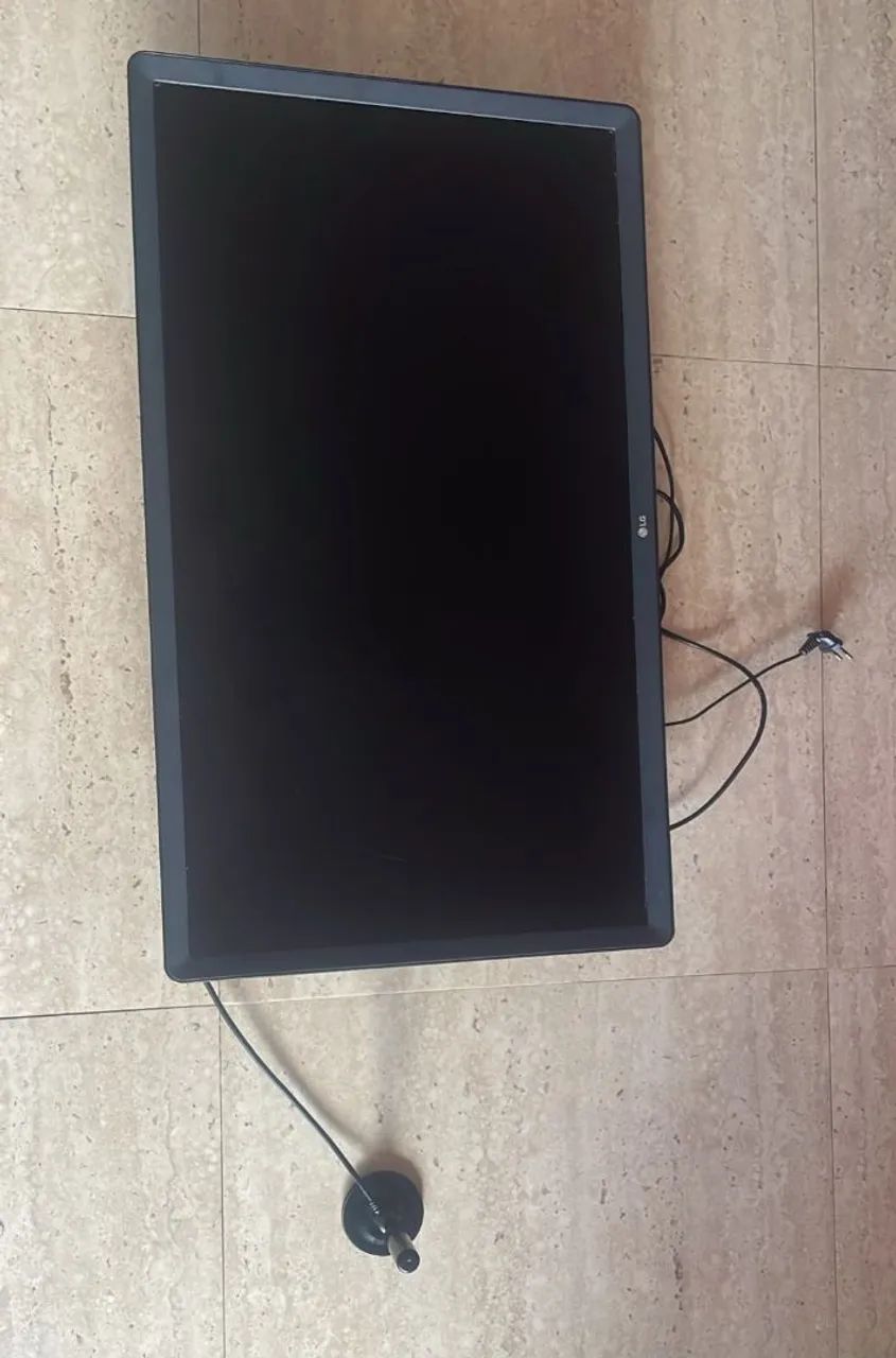 Televisão 32  - Foto 3