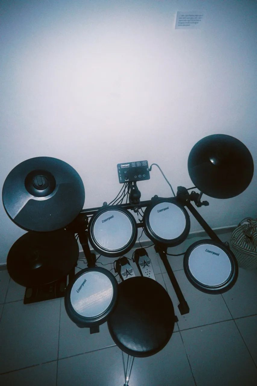 Bateria Eletrônica Liverpool (Pouco usada)  - Foto 2