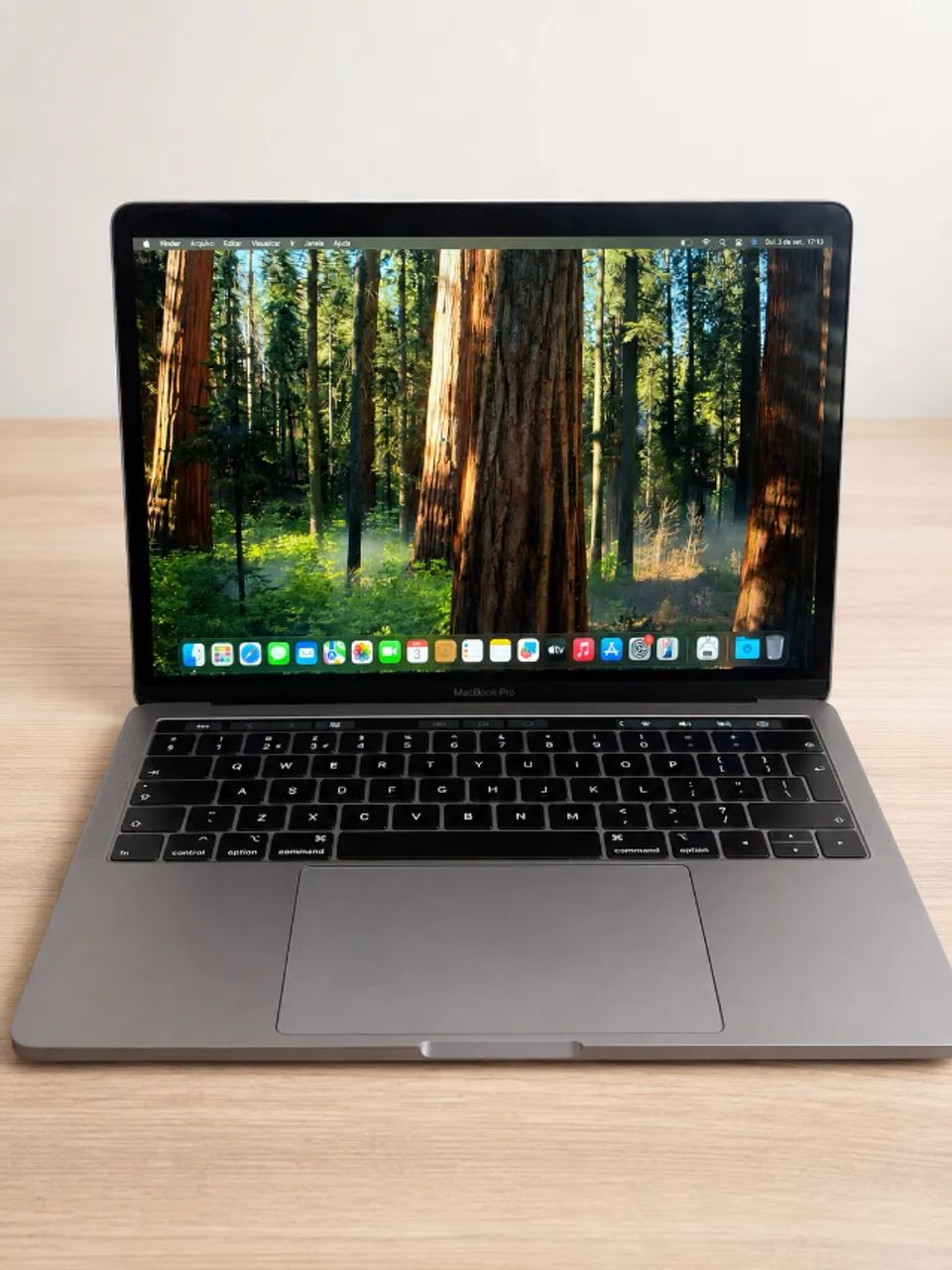 MacBook Pro 13? 2019 i5 8GB 128GB Touch Bar Space Gray