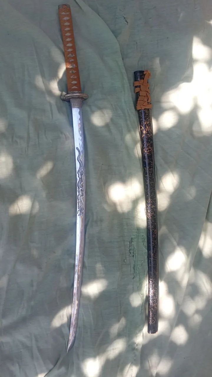 Katana de aço 