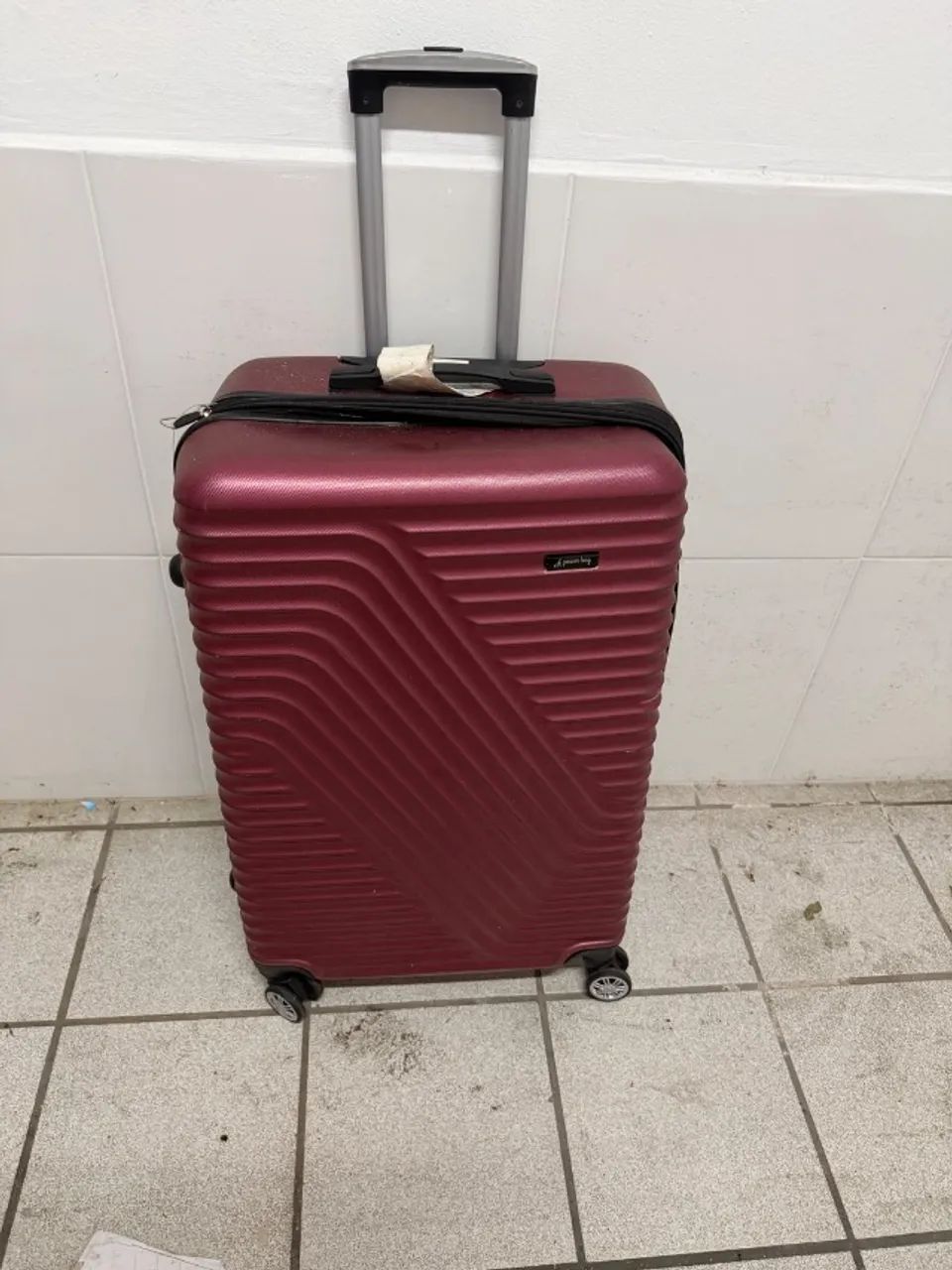 MALA DE VIAGEM GRANDE COM RODINHAS - VINHO