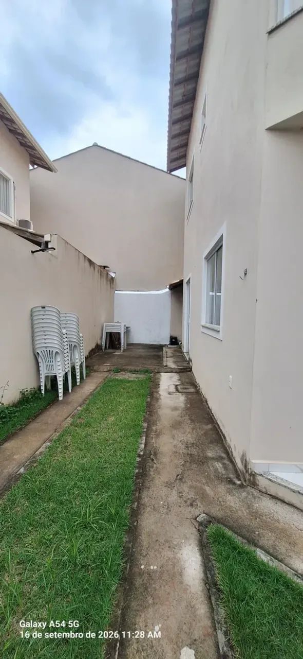 Alugo Casa Duplex semi mobiliada em Jacaraipe - Foto 3