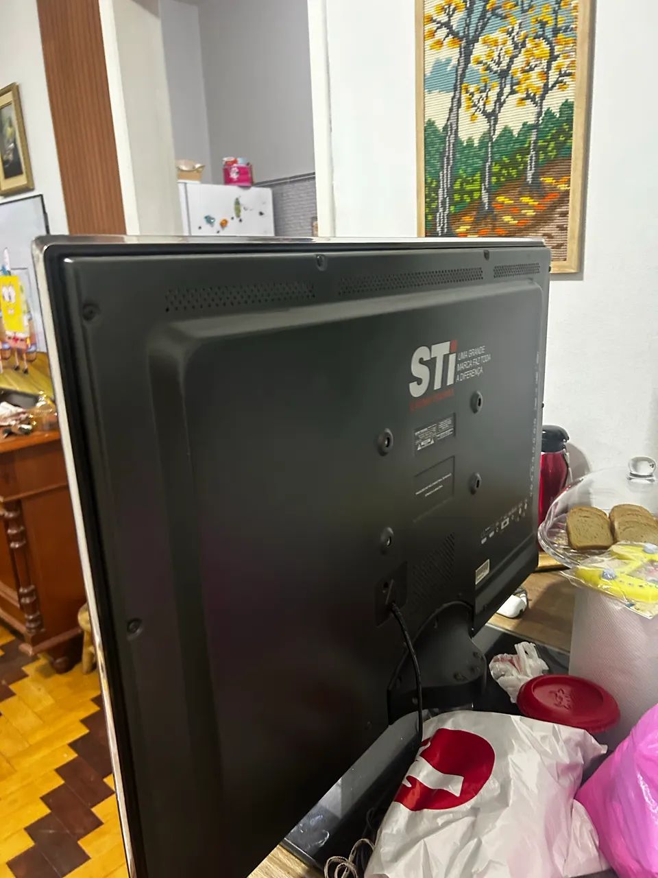 Tv STi 32 polegadas