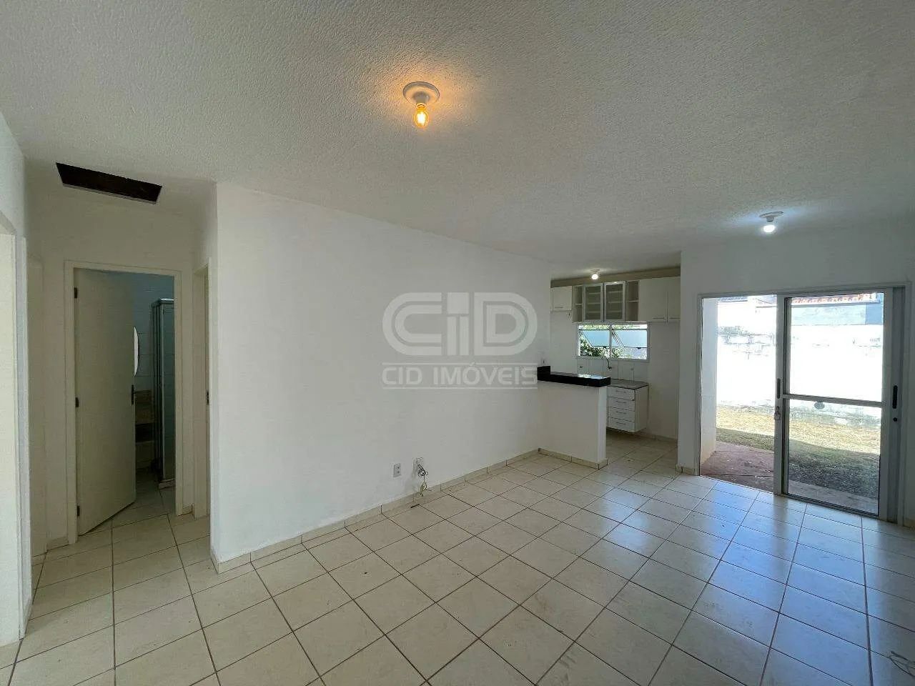 Casa com 3 quartos no Condomínio Esmeralda - Foto 2