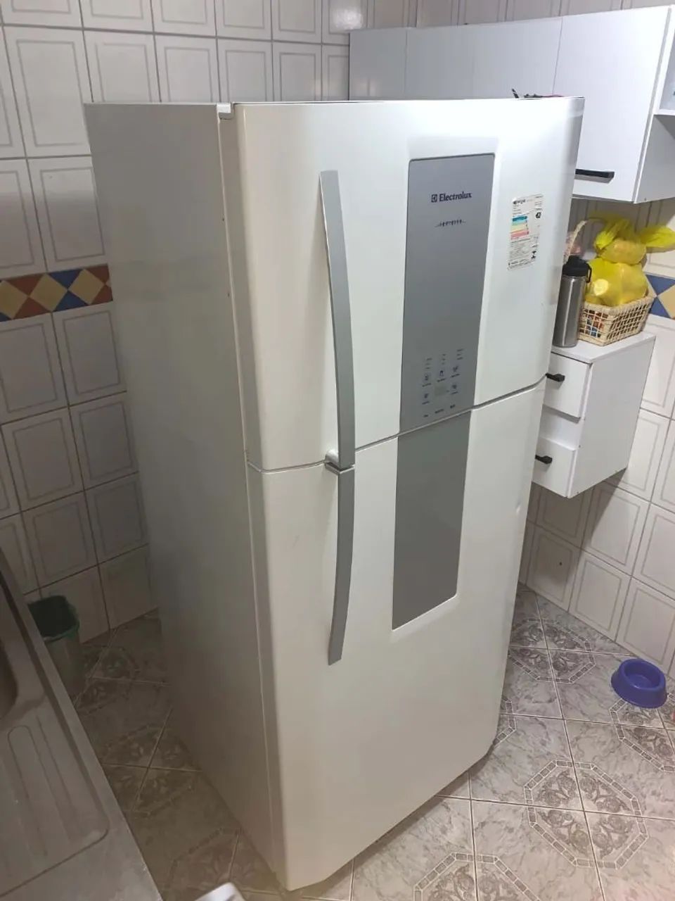 Vendo geladeira Electrolux Infinity DF80.  - Foto 3