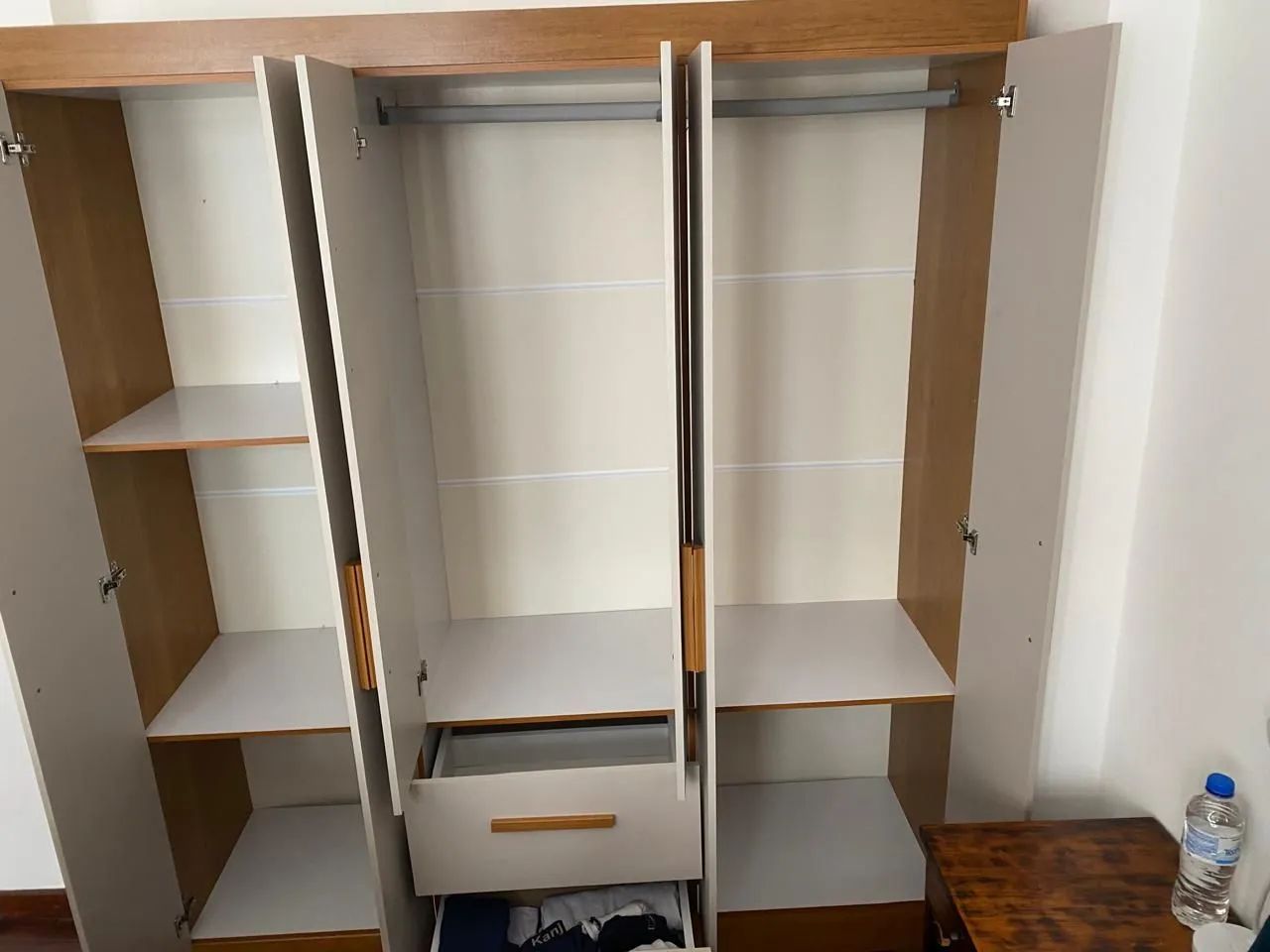 Guarda roupa 3 portars  - Foto 4