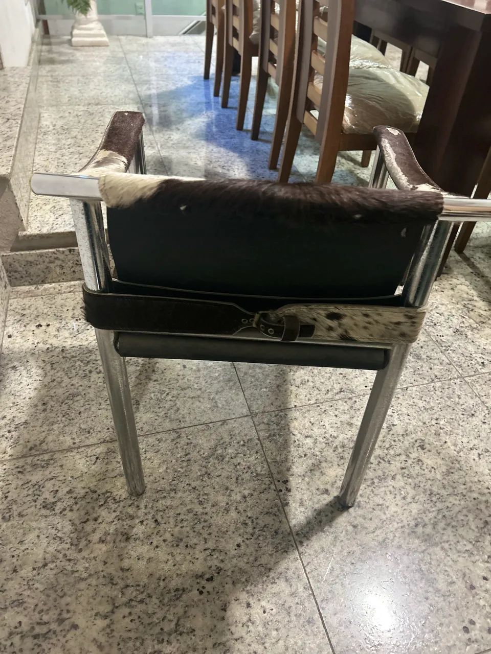 Cadeiras de couro de vaca - Foto 3