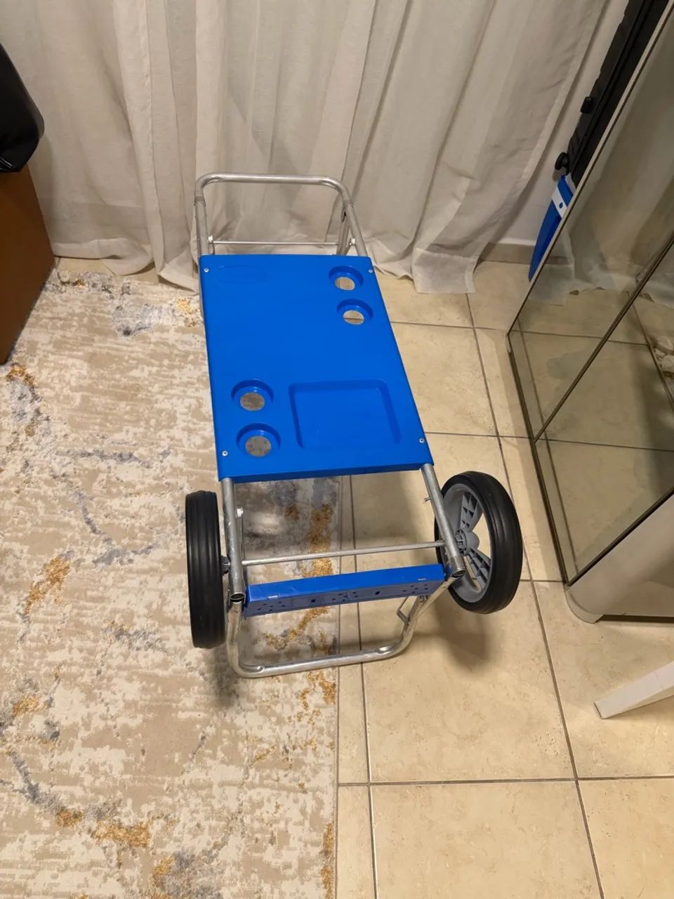 Mesa e carrinho para cooler - Foto 3
