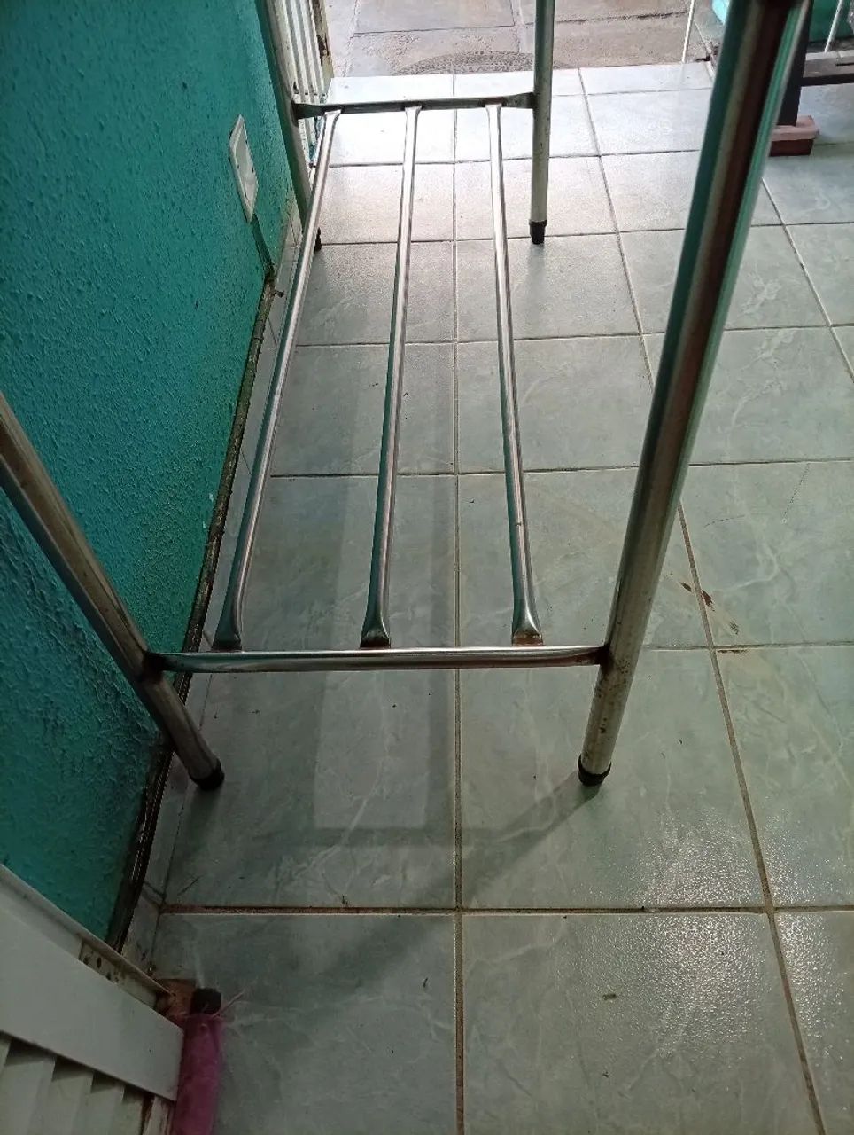 Vendo bancada de inox e tábua de polietileno para açougue  - Foto 4