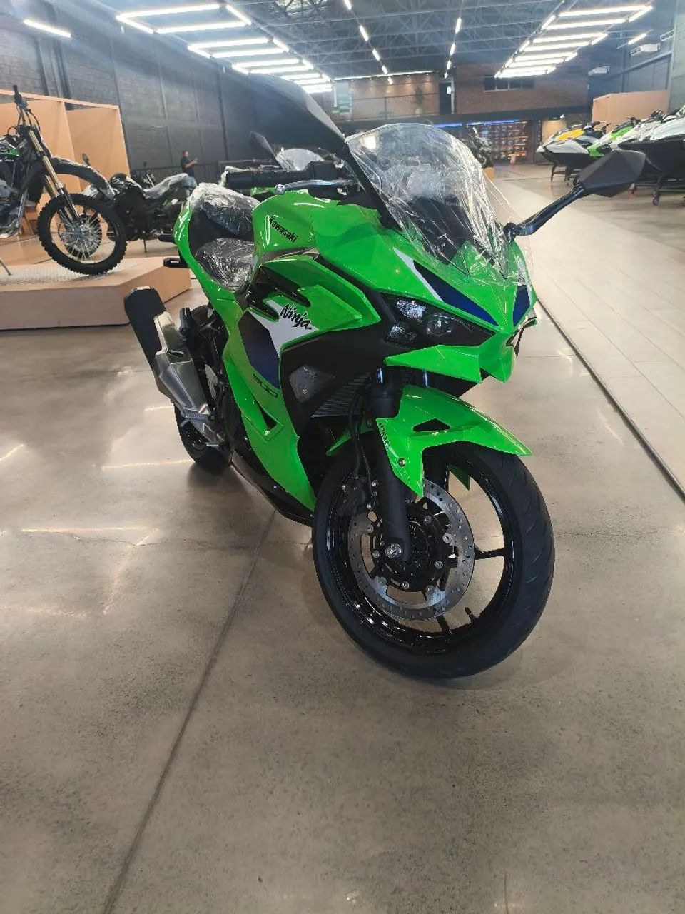 Ninja 500 SE