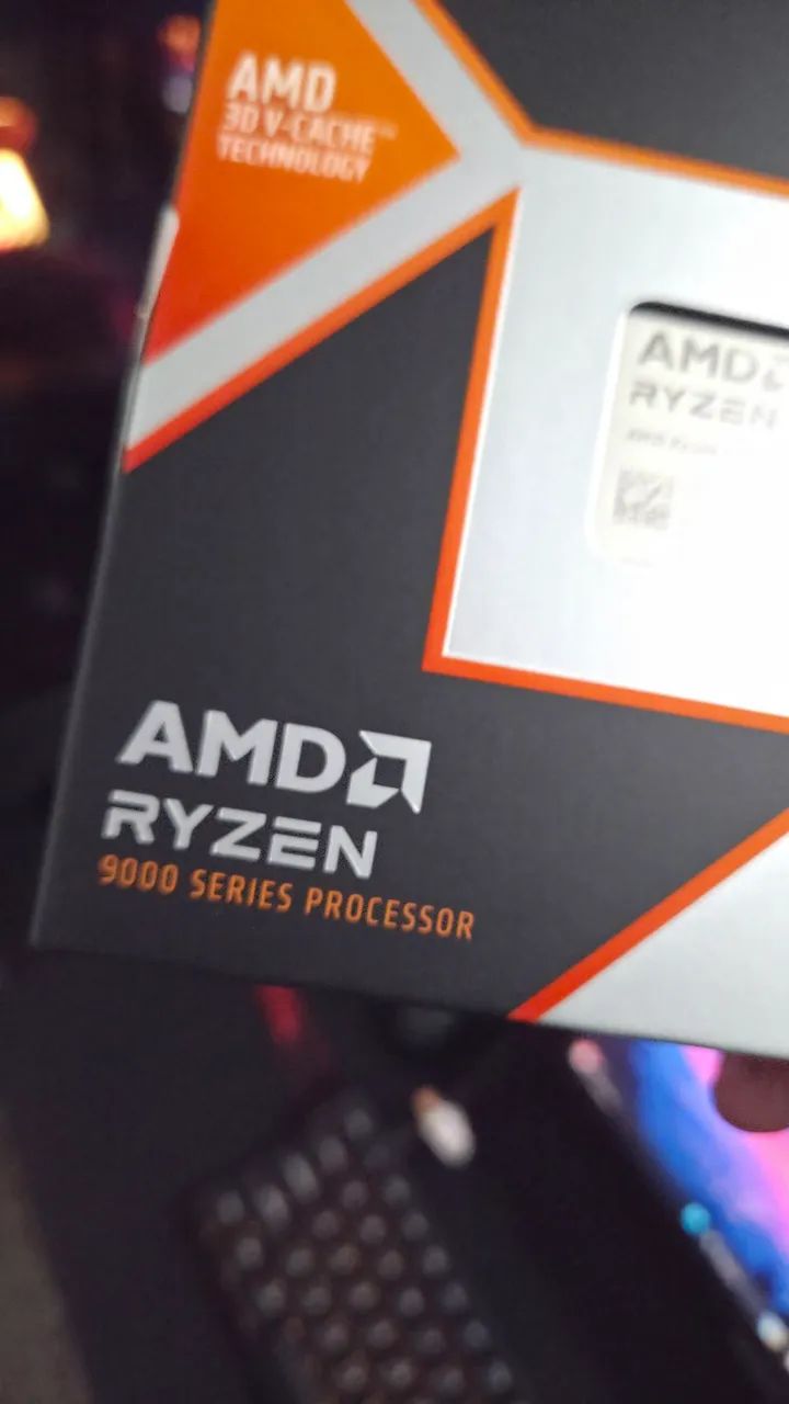 (Lacrado) Ryzen 9800x3d 8 Núcleos, 16 Threads AM5 - Foto 2