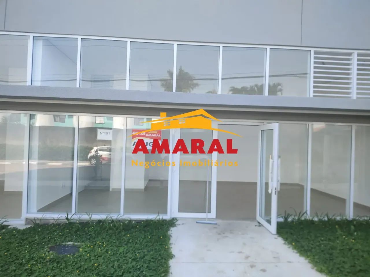 Salão Comercial Moderno de 43 m² Novo, Excelente localização Suzano S/P - Foto 5