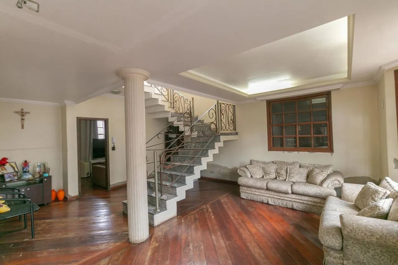 Casa à Venda - Heliópolis, 4 Quartos, 356 m2 - Foto 2