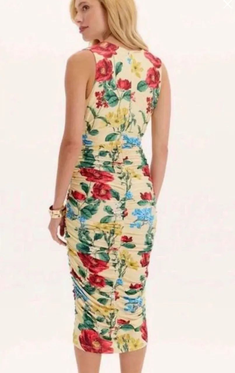 Vestido midi lança perfume - Foto 3