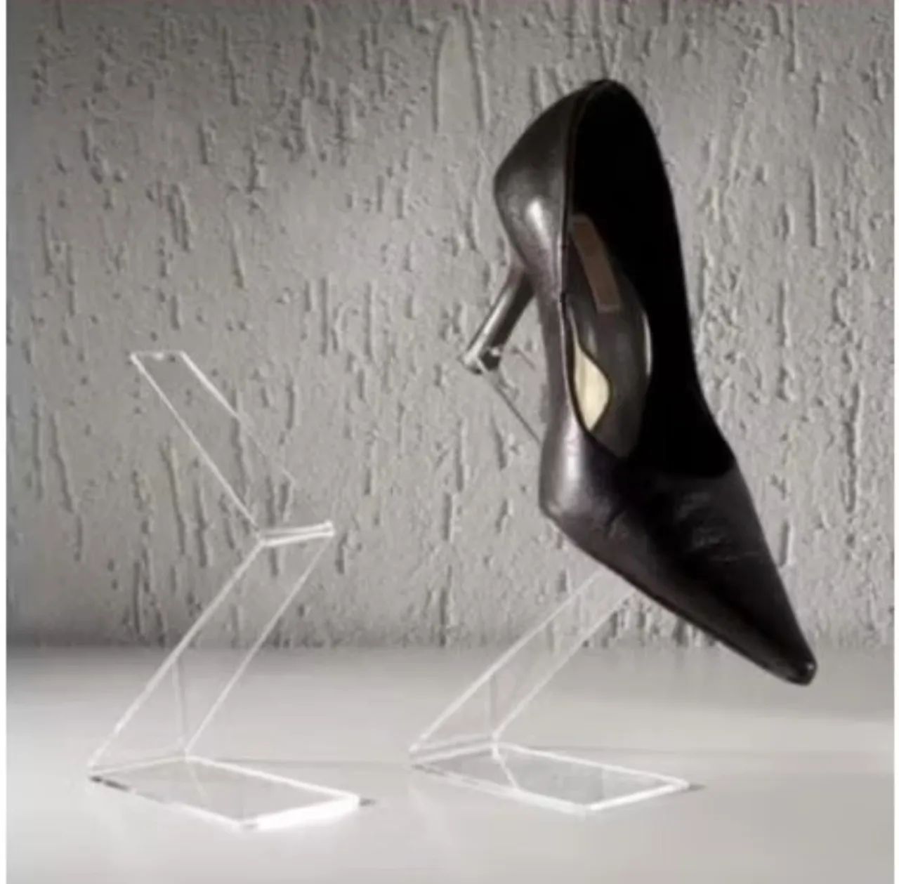 Expositor Z de vitrine para sapatos  kit com 13 unidades  - Foto 5