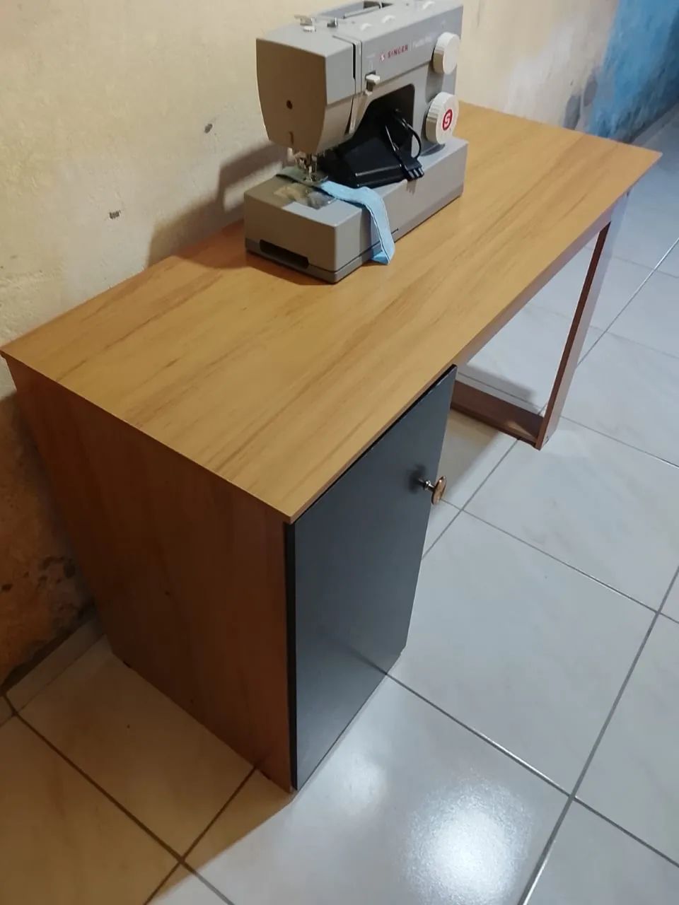 Máquina de costura  - Foto 3