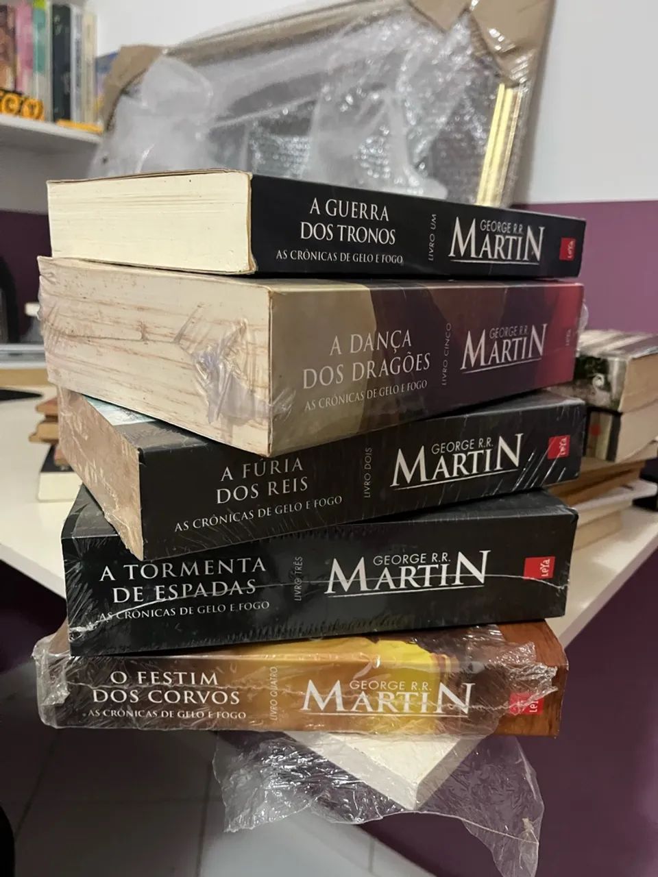 Livros - Foto 2