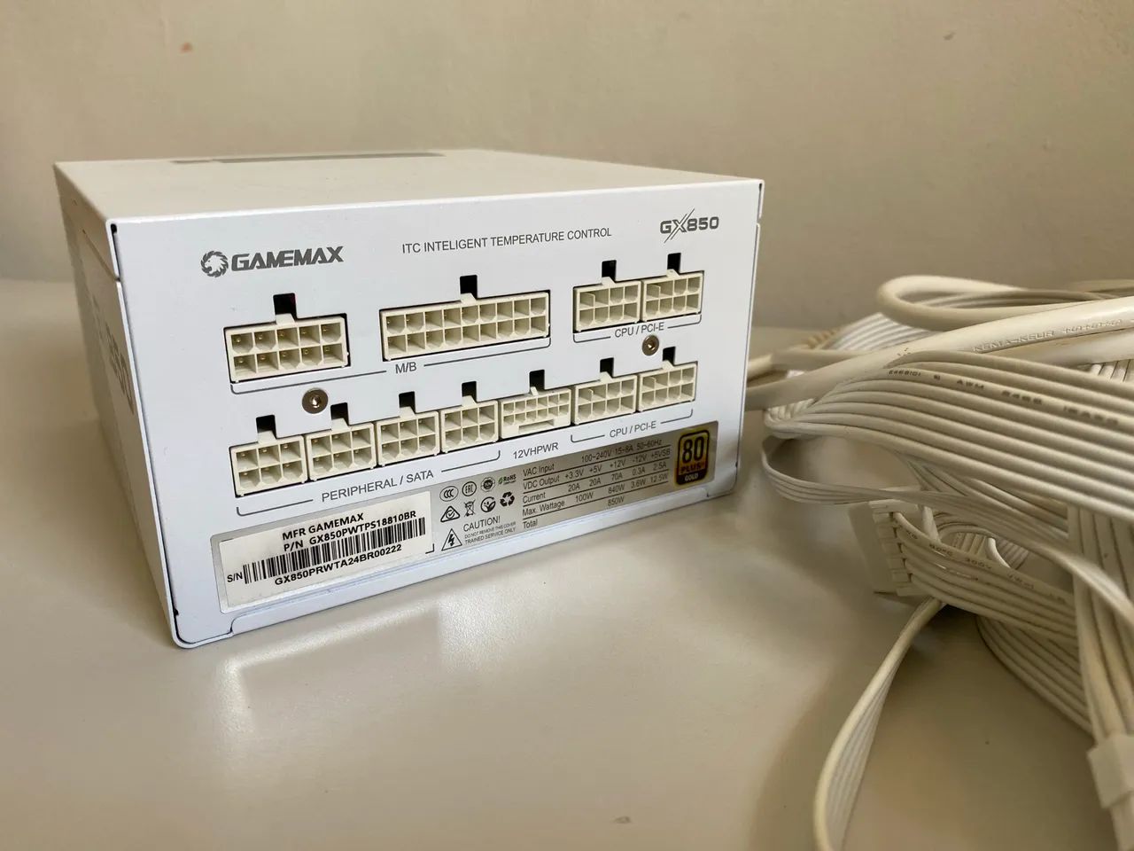 Fonte Gamemax GX850 80 Plus Gold - FULL MODULAR - Foto 2