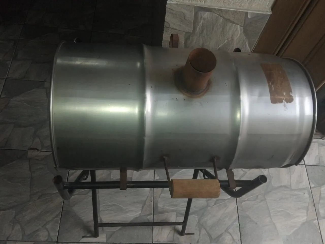 VENDO CHURRASQUEIRA  - Foto 2