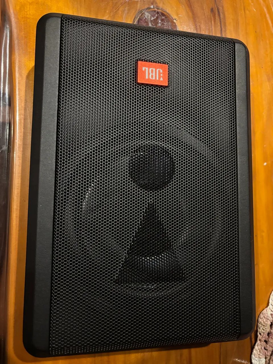 Caixa de som Jbl sw8ams 400 watts 